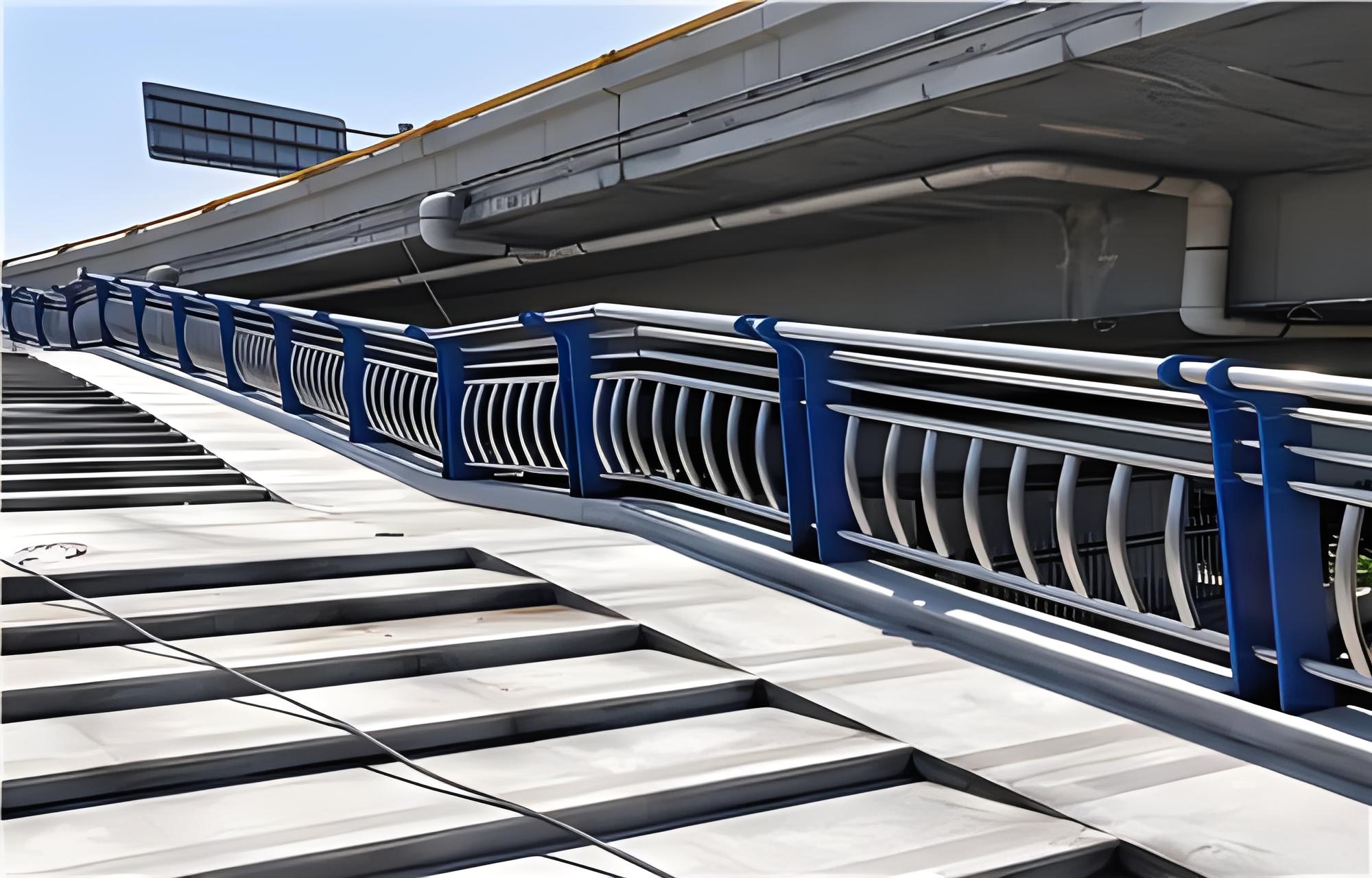 铜梁不锈钢桥梁护栏维护方案：确保安全，延长使用寿命